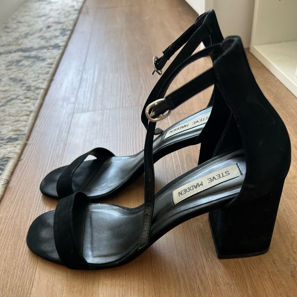 Steve Madden sandals